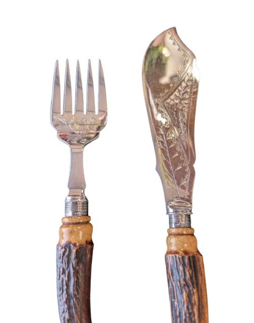 VICTORIAN STAG ANTLER HANDLED FISH SERVING SET WITH STERLING SILVER COLLARS C18901910 - ADDITIONAL PHOTO 4