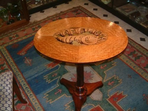 18thc Inlaid  Satinwood & Rosewood Pedestal Table