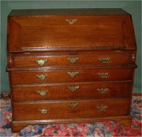 Early Georgian Oak Bureau C.1720