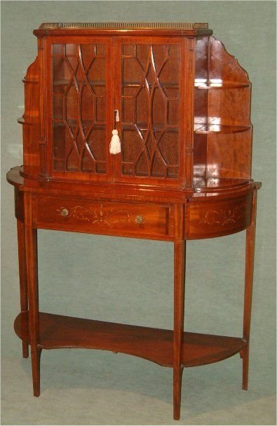 Edwardian Sheraton Revival Inlaid Mahogany Display Cabinet Maple & Co.
