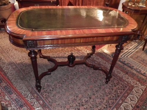 Victorian Walnut Library Table with Tulipwood Cross Banding