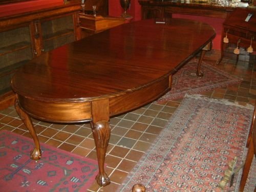 Edwardian Chippendale Revival Mahogany Extending Dining Table