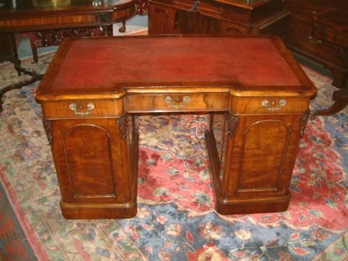 Stunning 19th Century Walnut Writing Desk
