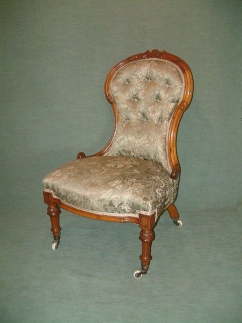 Victorian Finely Carved Walnut Nursing Chair