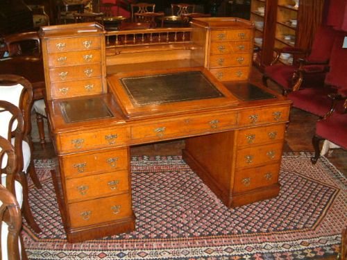 Superb 19th Century Pale Oak “Dickens” Writing Desk with Hobbs Locks & Stamped Lamb Manchester