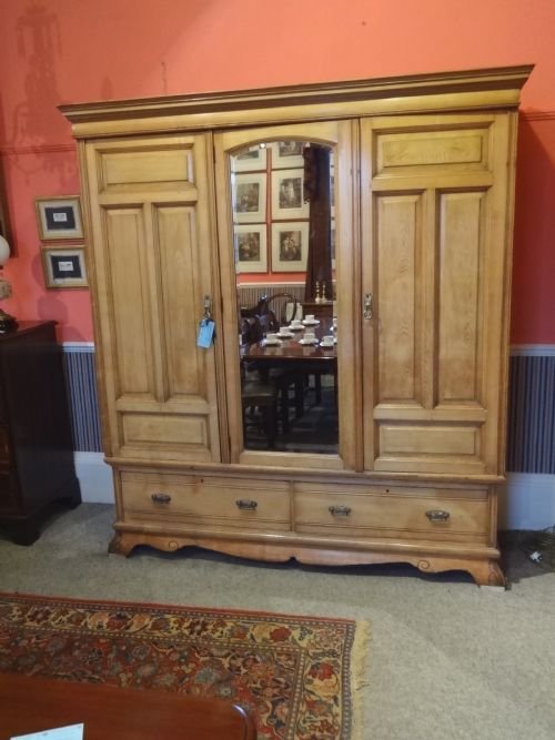 Victorian Ash Triple Wardrobewith Linen Slides