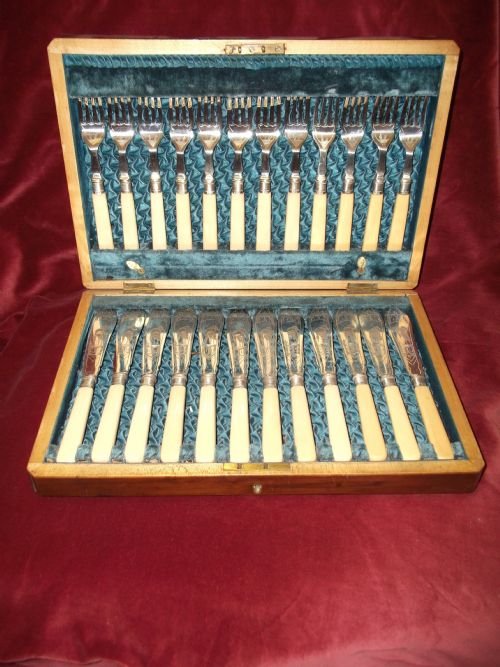 Victorian 12 Place Fish Set with Ivory Handles & Silver Collars 1893 Sheffield