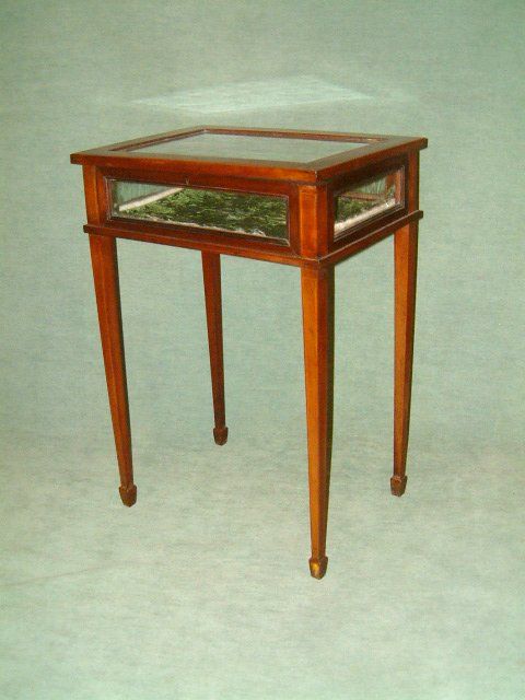 Edwardian Mahogany & Inlaid Bijouterie Table
