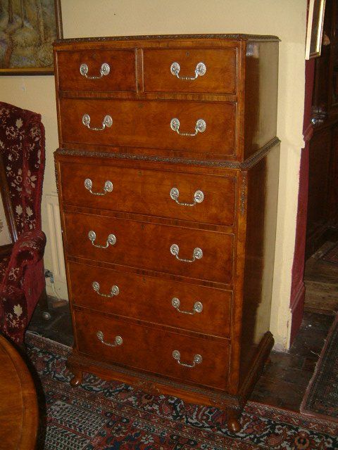 1930’S Figured Walnut Queen Anne Style Chest on Chest