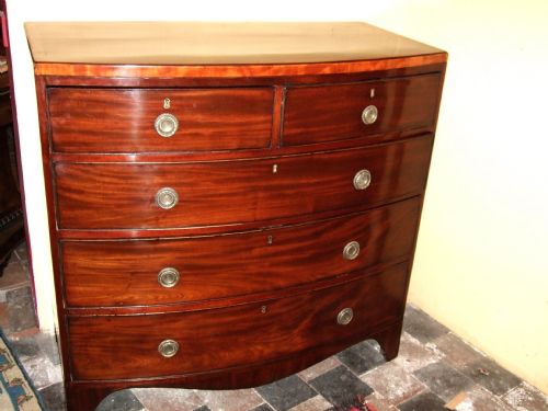 George 3rd Mahogany Bow Fronted Chest of Drawers