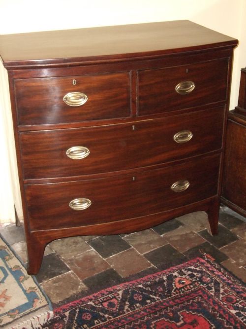 Victorian Mahogany Bow Fronted Chest of Drawers