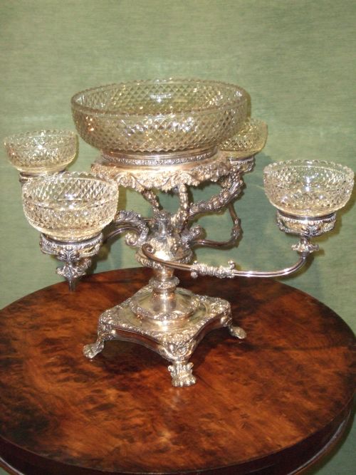 Fine Quality Sheffield Plate & Crystal Table Centre 19thc