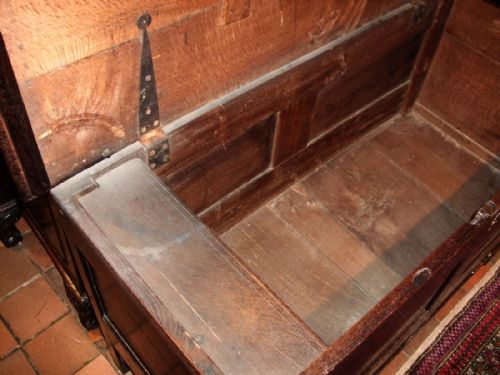 18TH C OAK COFFER MULE CHEST - ADDITIONAL PHOTO 1