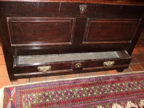 18TH C OAK COFFER MULE CHEST - ADDITIONAL PHOTO 2