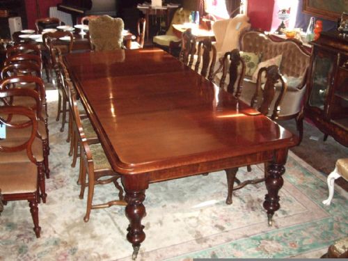 William 4th Mahogany Extending Dining Table with 3 Leaves