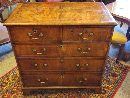 Early 18thc Walnut Chest of Drawers