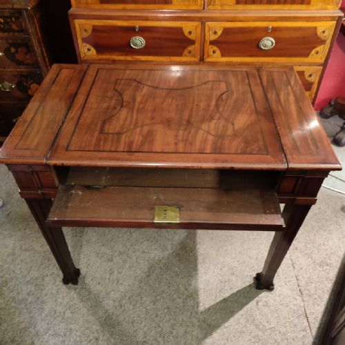 FINE QUALITY METAMORPHIC MAHOGANY INLAID WRITING TABLE 18THC - ADDITIONAL PHOTO 1