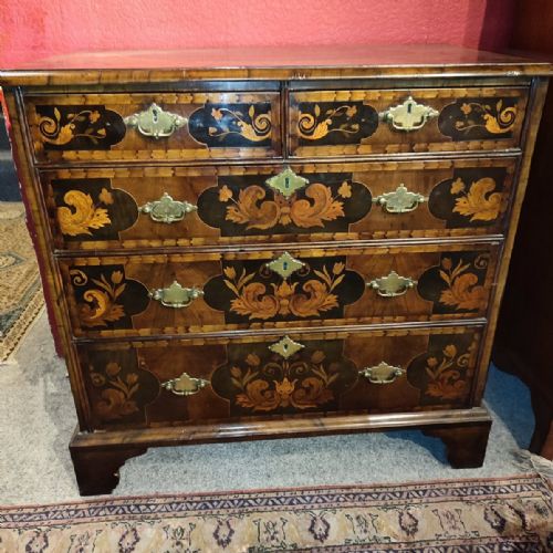 WILLIAM MARY PERIOD MARQUETRY CHEST OF DRAWERS 18THC - ADDITIONAL PHOTO 3