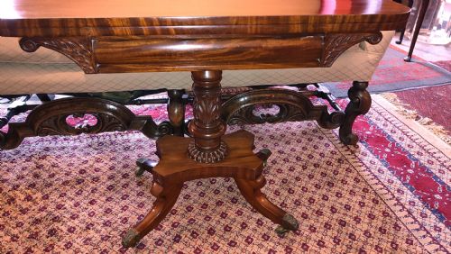 REGENCY PERIOD MAHOGANY TEA TABLE ON PEDESTAL BASE - ADDITIONAL PHOTO 1