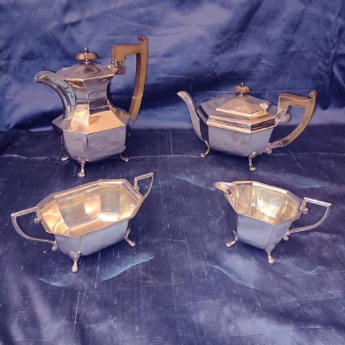 4 Piece Silver Tea Service C.1934 Sheffield