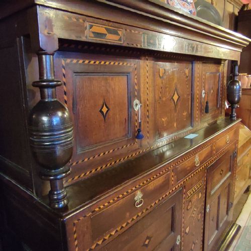 FINE INLAID OAK COURT CUPBOARD DATED 1678 - ADDITIONAL PHOTO 3