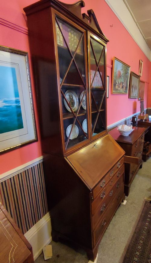 GEORGE 3RD MAHOGANY BUREAU BOOKCASE
