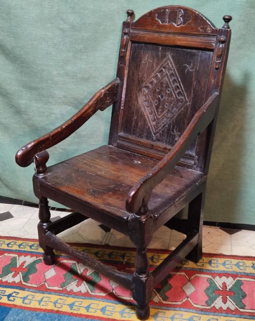 RARE LADIES OR CHILDS 17THC OAK WAINSCOT CHAIR