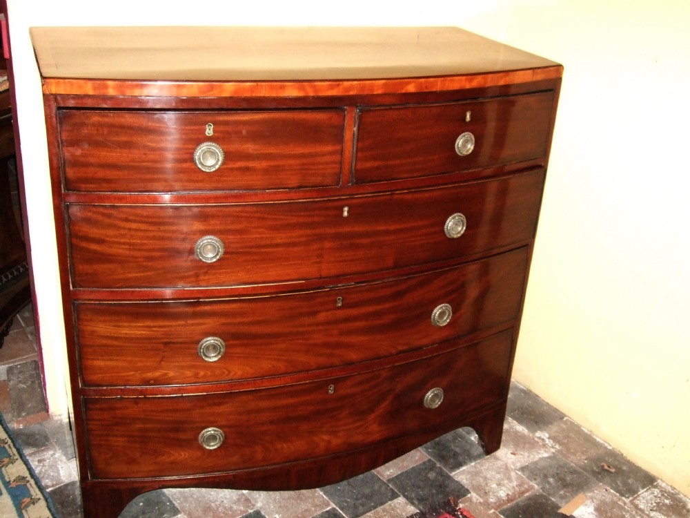 George 3rd Mahogany Bow Fronted Chest of Drawers