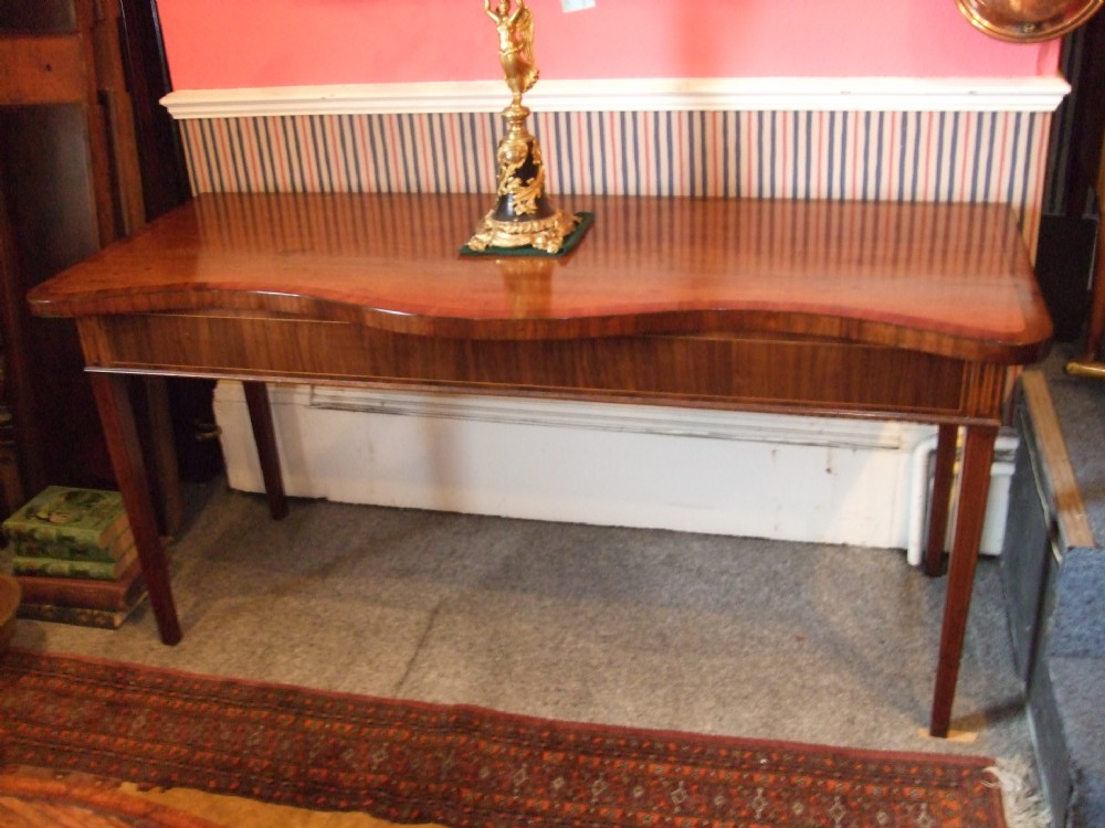  A Good 18thC Mahogany & Inlaid Serpentine Serving Table Possibly Irish