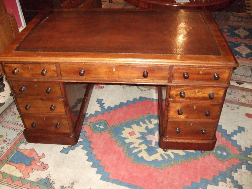 Victorian Mahogany Pedestal Writing Desk