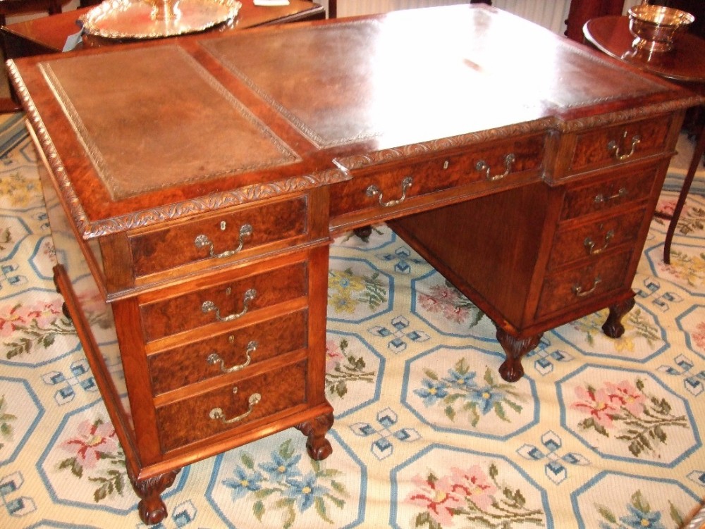 Edwardian Walnut Pedestal Desk