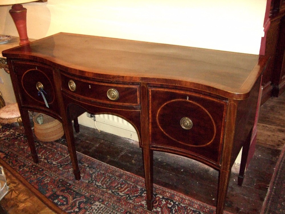 George 3rd Breakfront Mahogany Crossbanded & Inlaid Sideboard