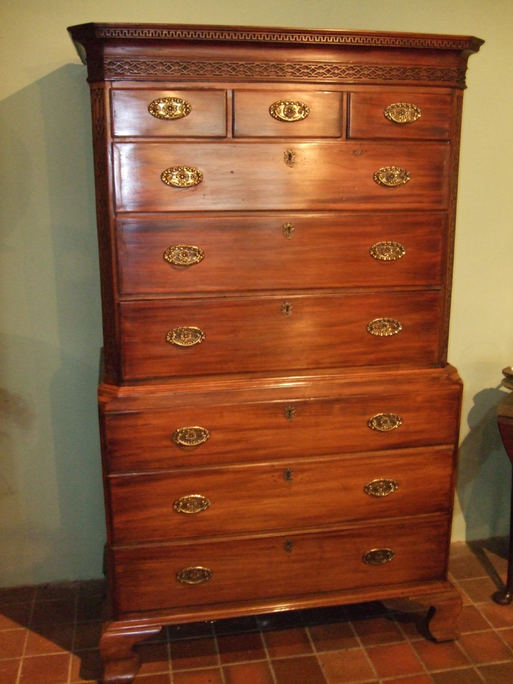 Superb 18thC Mahogany Chest on Chest with Blind Fretwork.