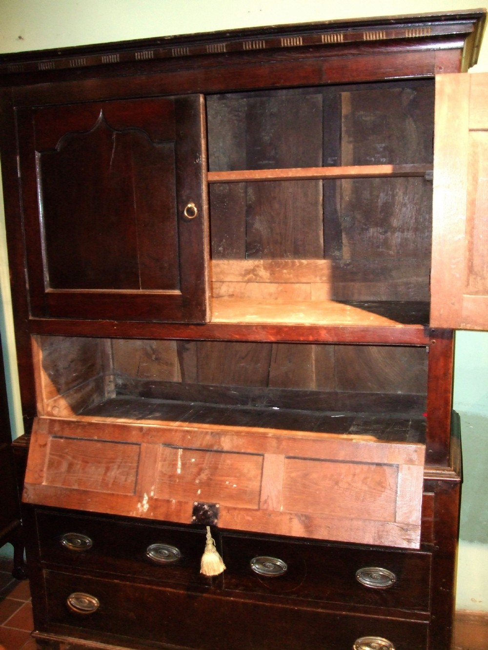 18thC Oak Linen Press Cupboard View III