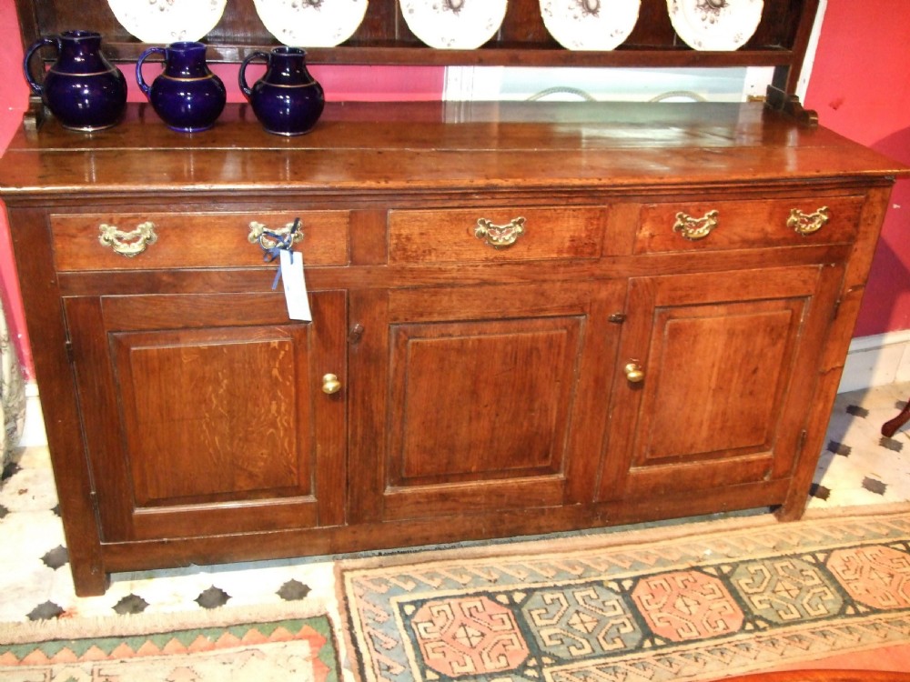 18thC Oak Dresser View II