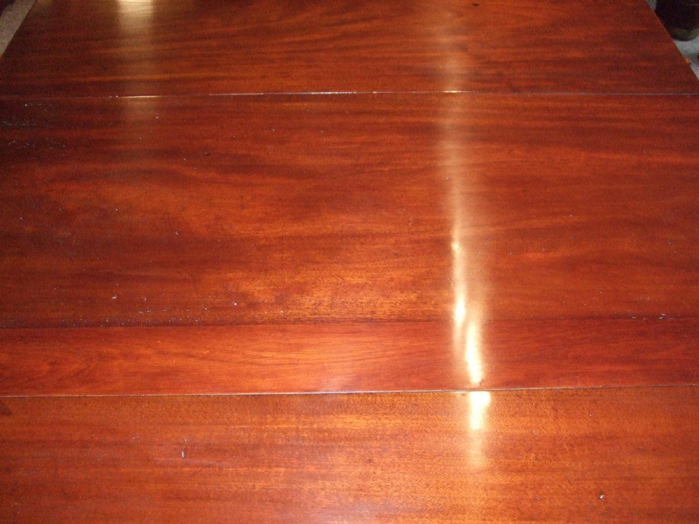 Restored Regency Mahogany Extending Dining Table with 4 Leaves View II