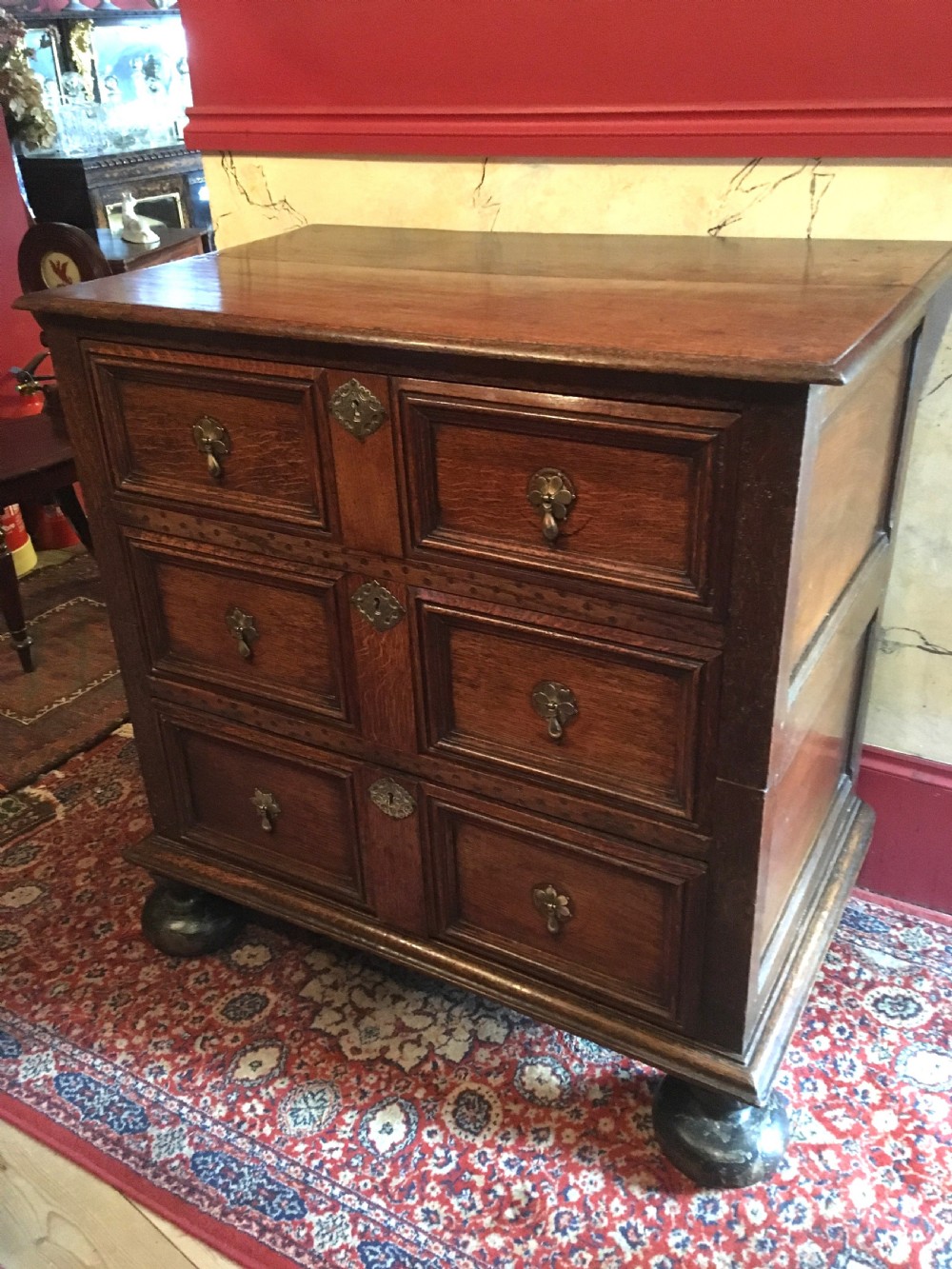 Queen Anne Period Oak Chest of Drawers C.1700 View III