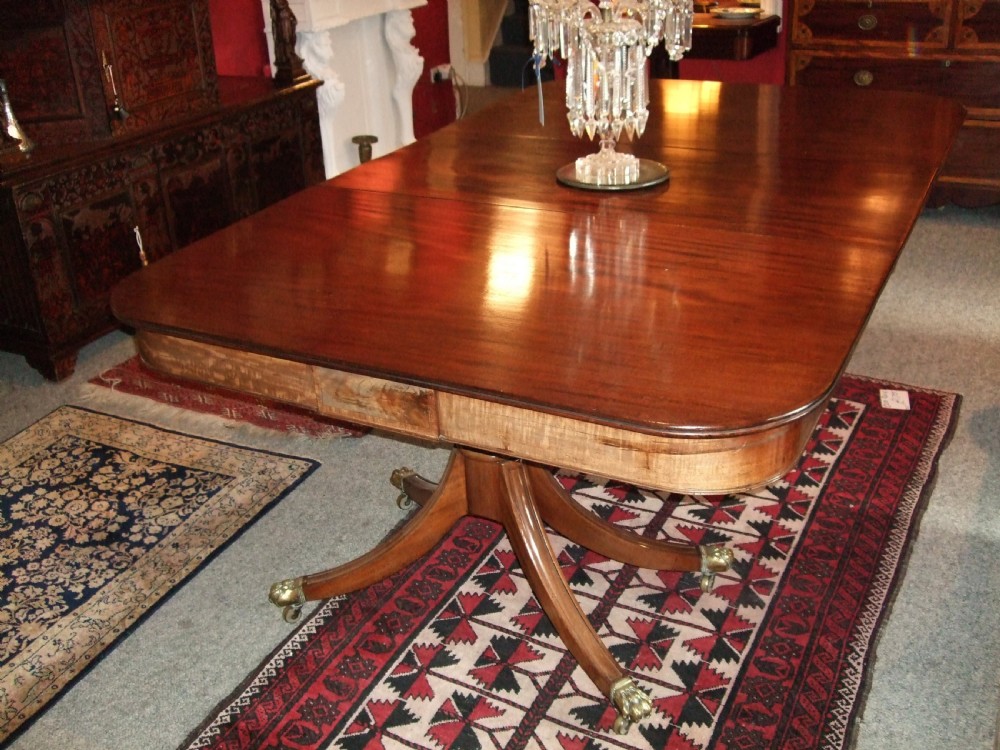 Regency Mahogany 2 Pillar Dining Table 