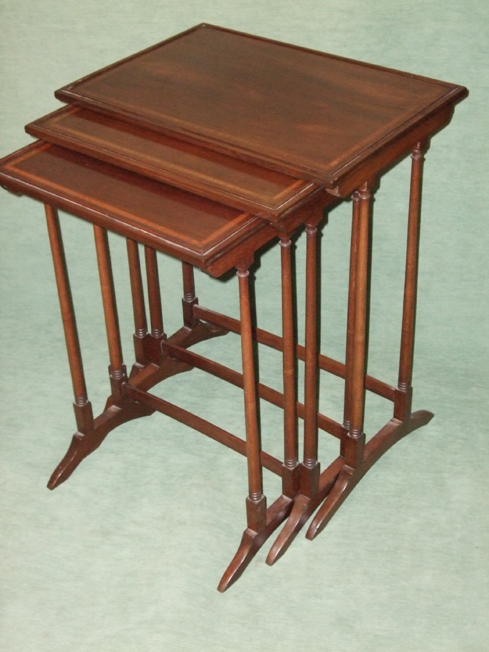 Nest of 3 Edwardian Mahogany & Crossbanded Tables