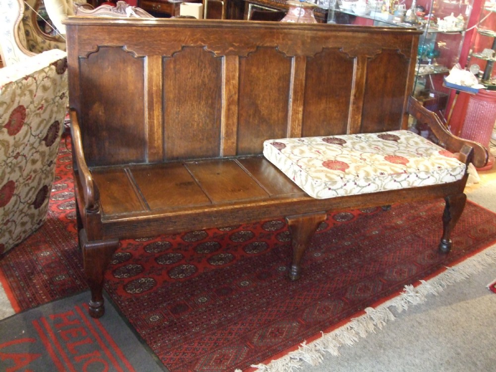 18thC Oak Settle with 5 Panelled Back View II
