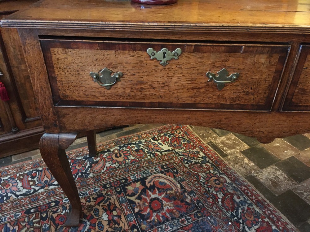 18thC Oak Side Dresser of Small Size View II