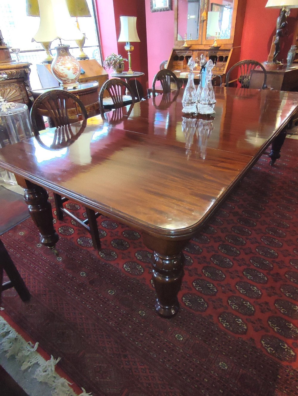 19thC Mahogany Wind Out  Extending Dining Table with 3 Original leaves