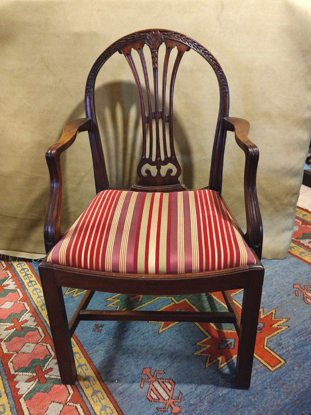 Set of 8 19th c  Heppelwhite Style Mahogany Mahogany Dining Chairs View II