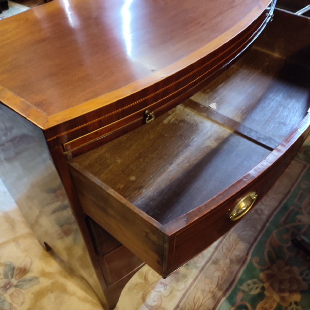 Regency Bow front Chest with Brushing Slide Mahogany & Crossbanding View IV