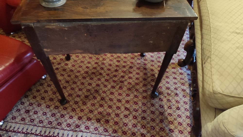 Mid 18thC Oak Lowboy with Drawer View IV