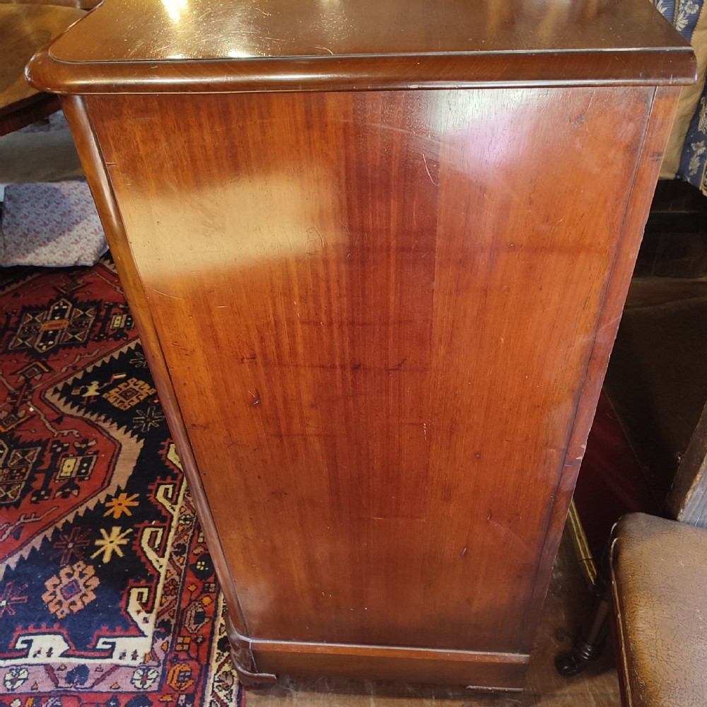 Excellent Quality Victorian Mahogany Chest of Drawers View IV