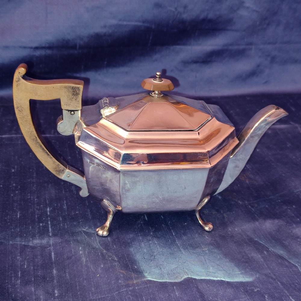 4 Piece Silver Tea Service C.1934 Sheffield View II
