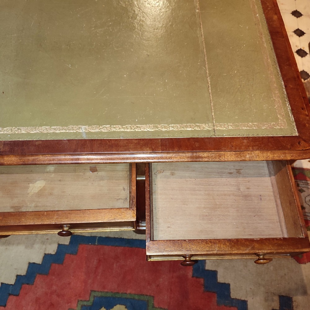 Victorian Mahogany Pedestal Writing Desk with Central Cupboard View III