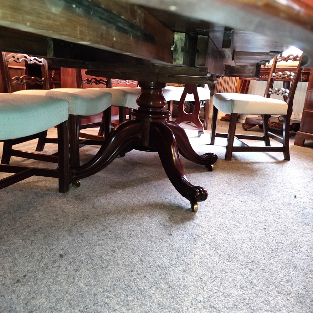 Mahogany Circular Extending Dining Table C1830 View VI