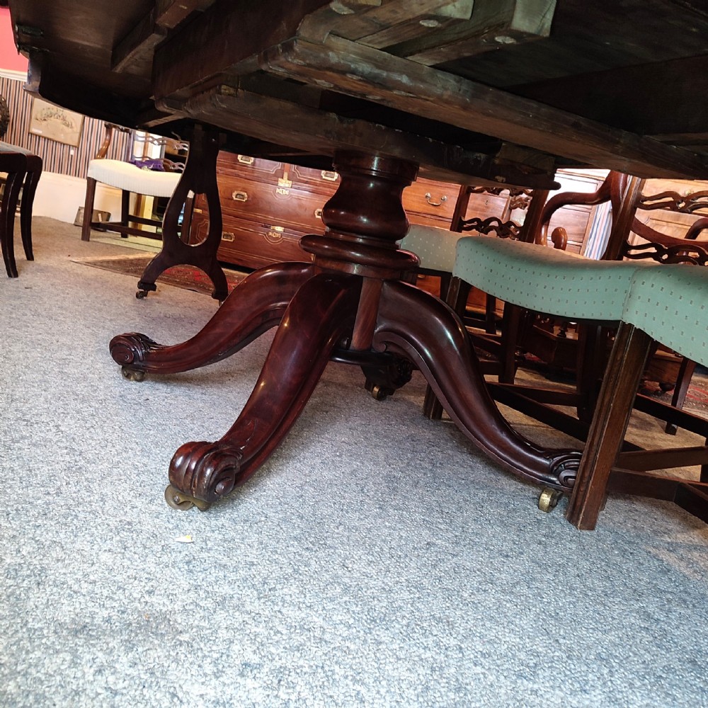 Mahogany Circular Extending Dining Table C1830 View IX